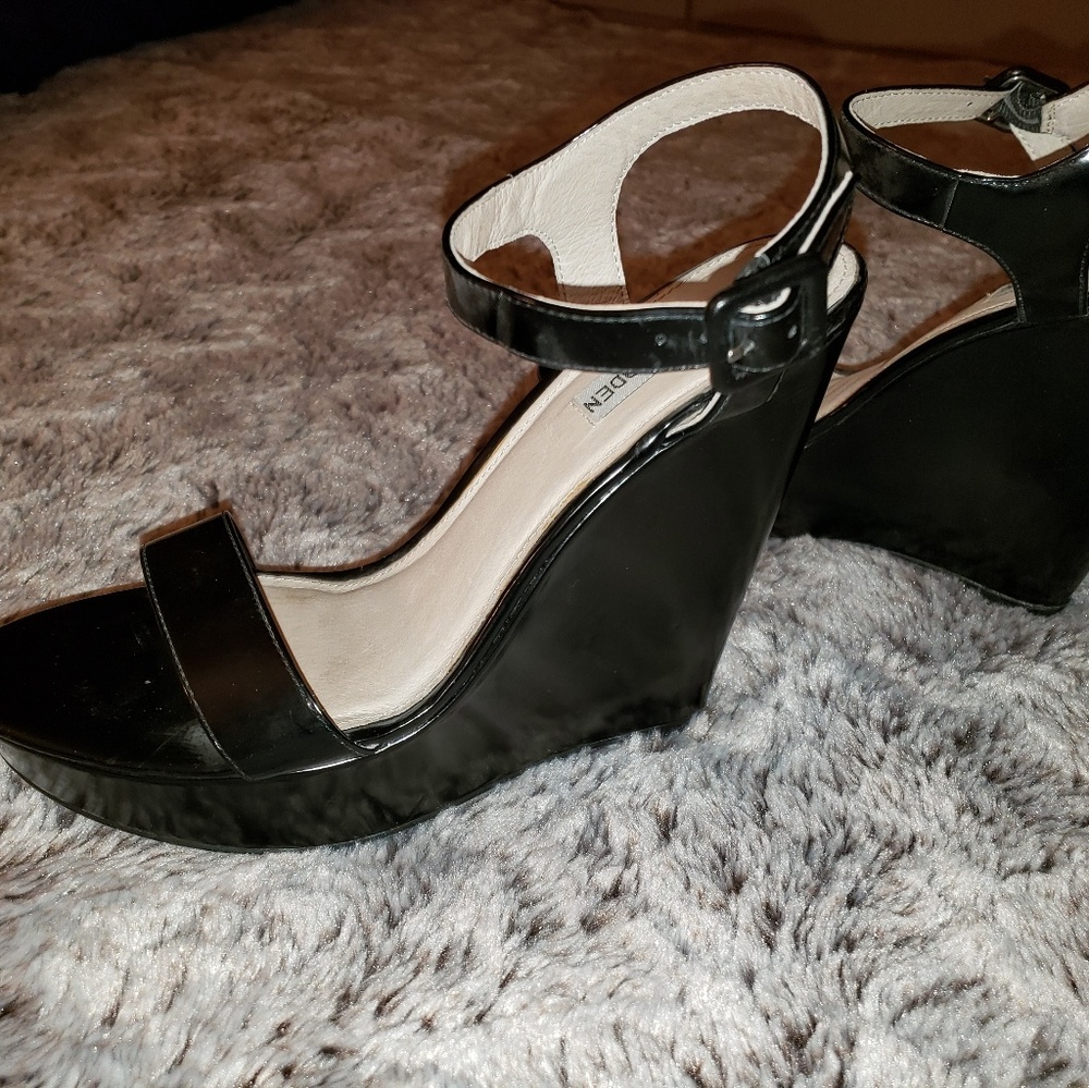 Steve Madden Leather wedge heels